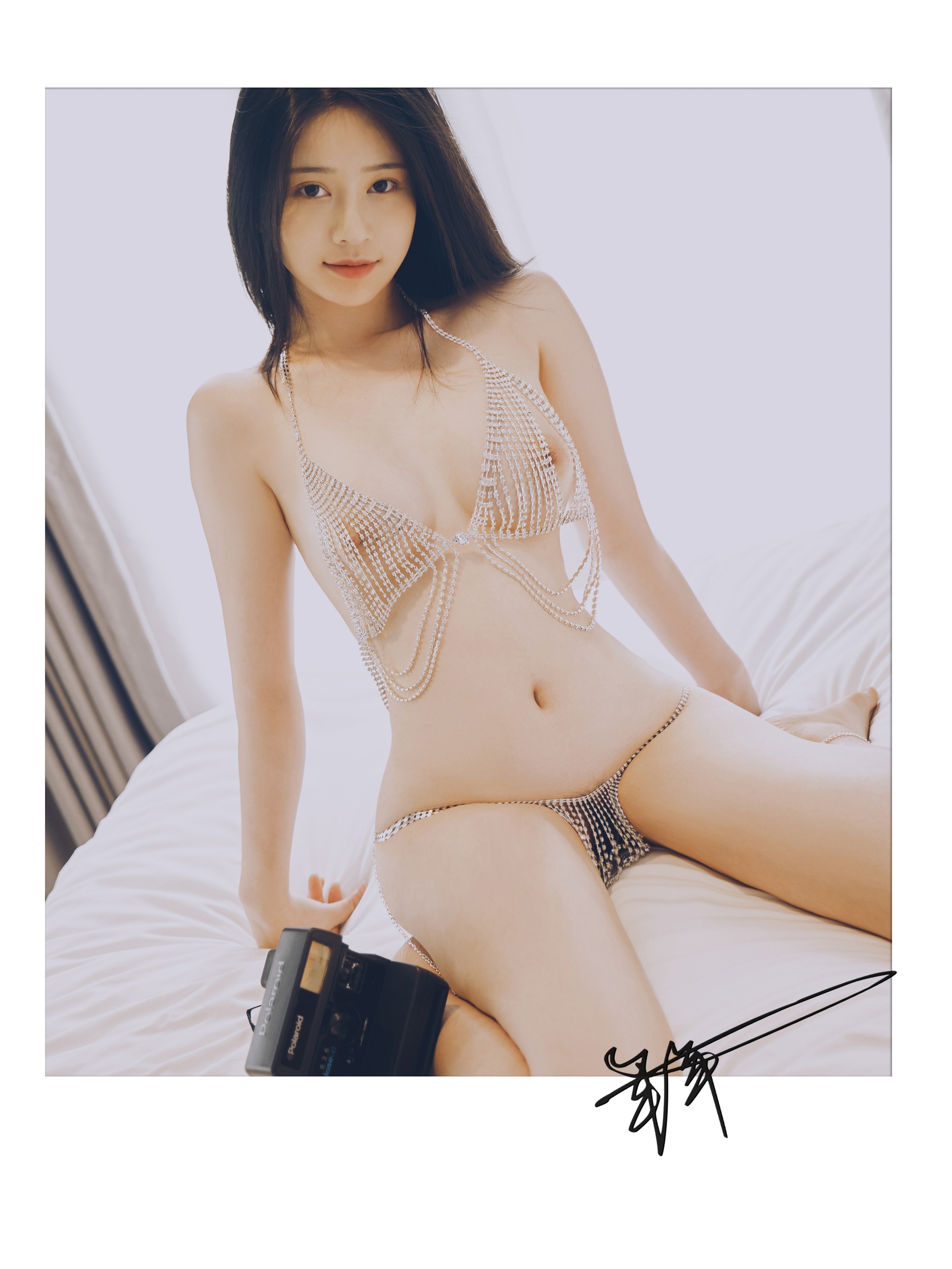 图片[1]-年年nnian – NO.008 宝利来女孩[44P]-XikXak